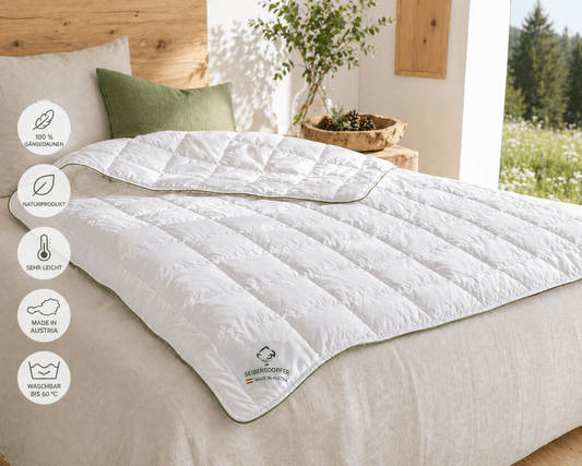 Sommer - Daunendecke Waldviertler Weide - Gänse sehr leicht – Made in Austria - haftig.at